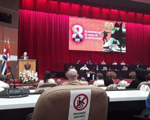 Electo Díaz-Canel Primer Secretario del Comité Central del Partido