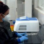Ponderan papel de la mujer en laboratorio de Biología Molecular de Morón
