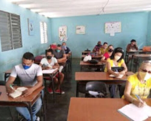 Enseñanza media en Morón por mejores resultados