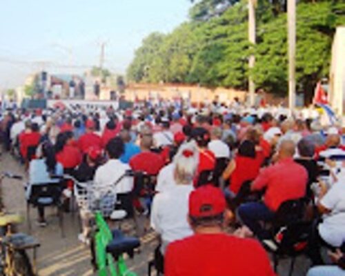 Confirman moronenses lealtad a la Revolución en acto por el 26