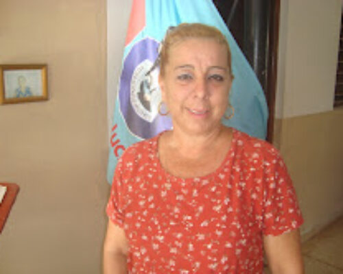 Destacan apoyo de la Casa de Orientación de la Mujer y la Familia en Morón