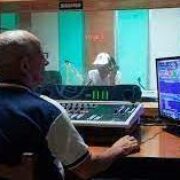 Los intrépidos de la radio en Morón