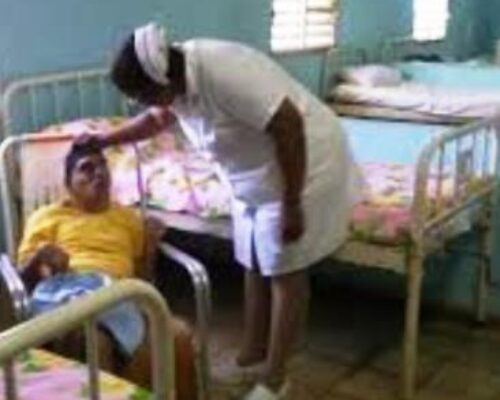 Distinguen la consagración y el amor en atención a discapacitados
