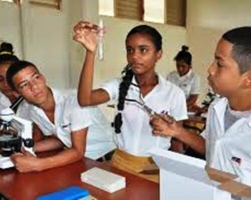 Garantizan continuidad de estudios para alumnos de secundaria básica