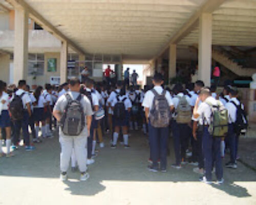 Aseguran continuidad de estudios en Morón