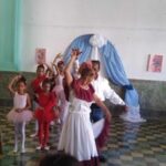 Peregrinación en Morón hasta la tumba de la bailarina Vivian Díaz Guedes
