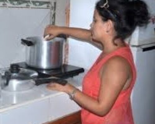 LLaman a no descuidar el ahorro de electricidad durante el período estival