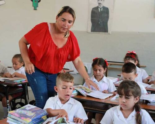 Bloqueo Vs sector educacional