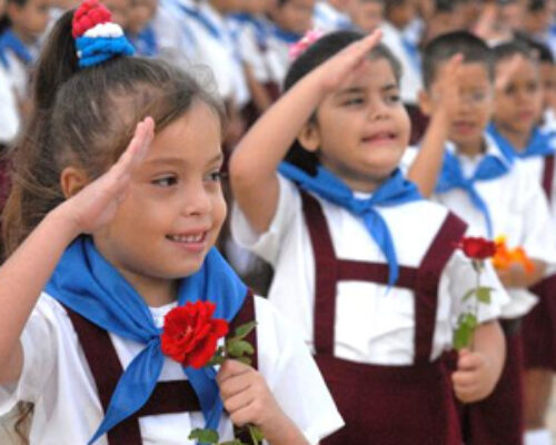 Impulsan actividades pioneriles por el cuatro de abril
