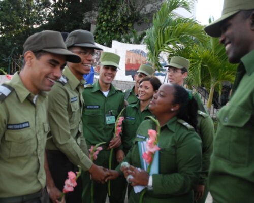 Fuerza uniformada del pueblo y para el pueblo