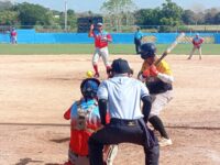 Discutirán título en Campeonato Nacional masculino de Softbol
