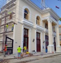 Colosal obra por el 26: rejuvenecen el Teatro Principal