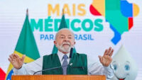 Defiende Lula el programa Más Médicos