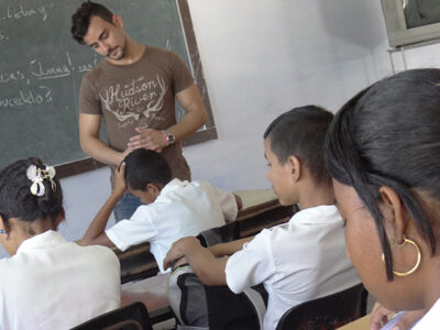 Educar es preparar al hombre para la vida