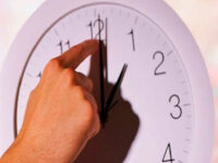 Comienza a regir el horario de verano
