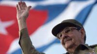 Raúl: Seguiré marchando al frente de nuestro pueblo