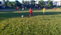 Morón consolida su liderazgo en el fútbol escolar
